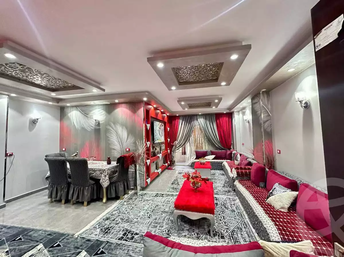 https://aqarmap.com.eg/en/listing/6091834-for-sale-cairo-mokattam-compounds-kmbwnd-jwldn-jyts