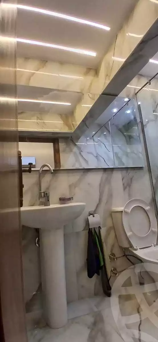 https://aqarmap.com.eg/ar/listing/6092600-for-rent-alexandria-lm-mwr-lm-mwr-lshty-kornesh-el-maamoura-st