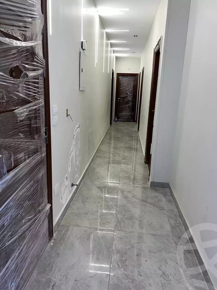 https://aqarmap.com.eg/en/listing/6093344-for-rent-cairo-new-cairo-ganob-el-akadamiya-south-academy-h-el-shaheed-mohamed-zrd-st