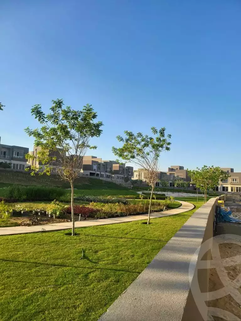 https://aqarmap.com.eg/en/listing/6093654-for-sale-cairo-el-sheikh-zayed-city-compounds-etapa
