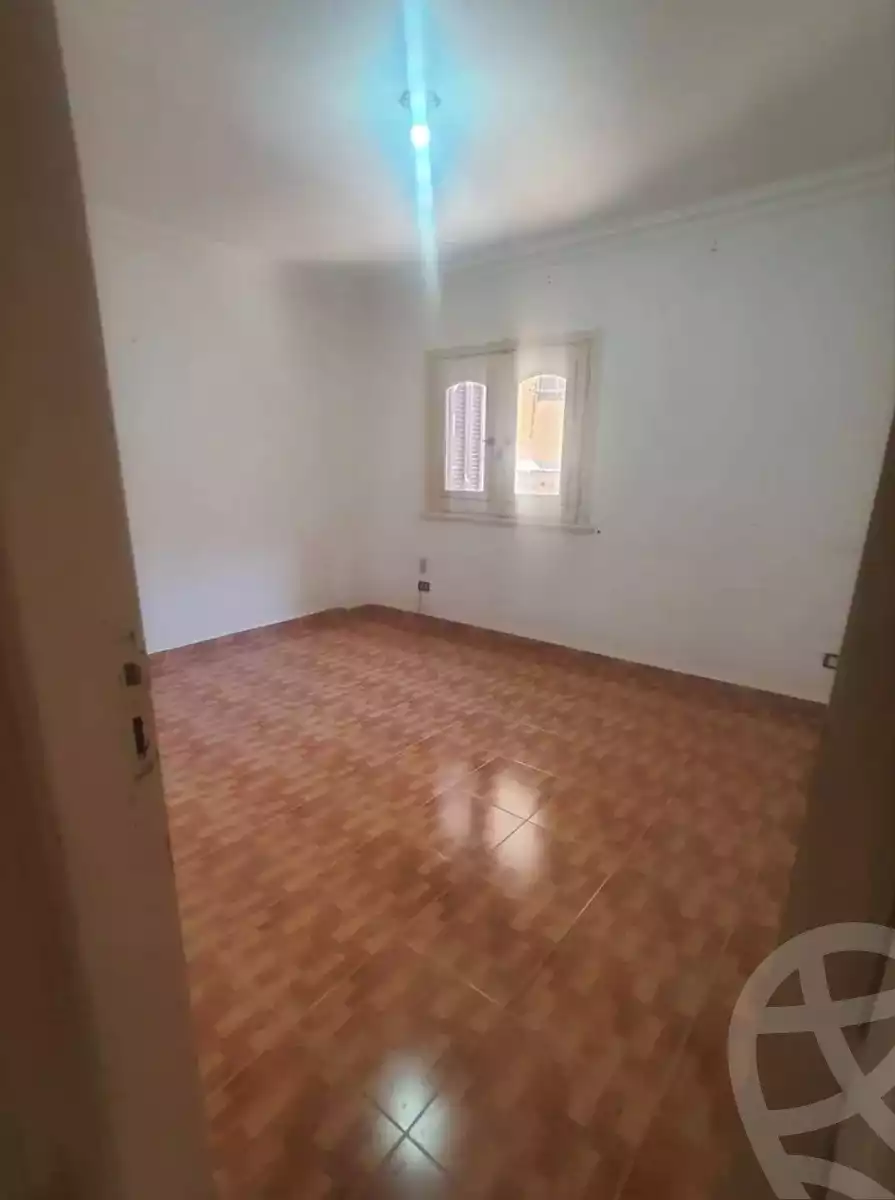 https://aqarmap.com.eg/ar/listing/6094380-for-rent-cairo-mokattam-lhdb-l-ly