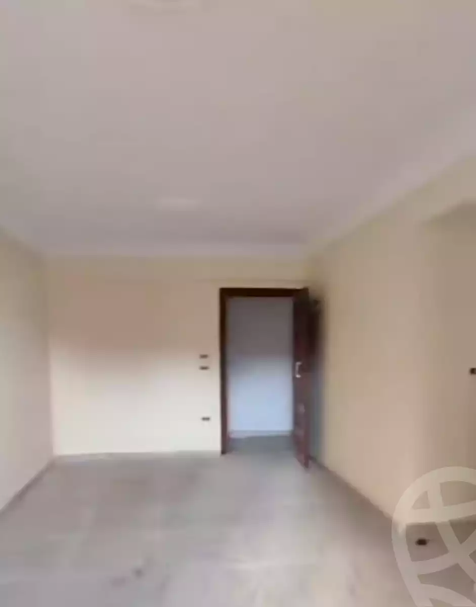 https://aqarmap.com.eg/en/listing/6096810-for-sale-alexandria-l-jmy-el-hanouvel