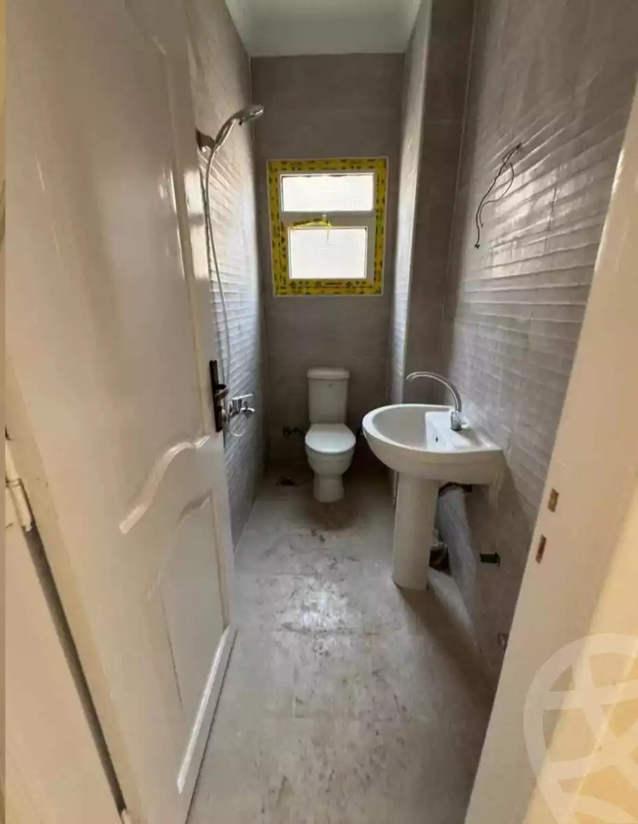 https://aqarmap.com.eg/en/listing/6097269-for-rent-cairo-mokattam-el-hadabah-el-wosta