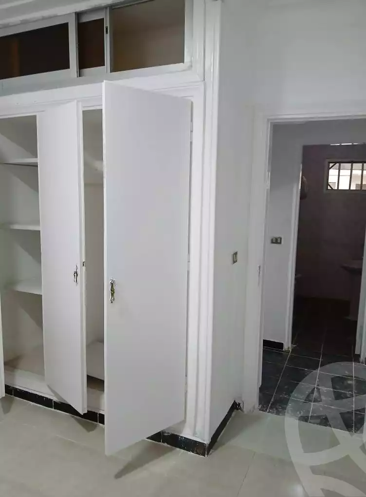 https://aqarmap.com.eg/en/listing/6097518-for-sale-alexandria-l-jmy-el-hanouvel