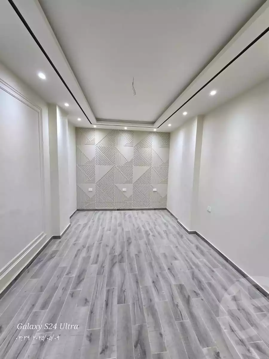 https://aqarmap.com.eg/ar/listing/6097989-for-sale-asyut-asyut-city-el-helaly-st