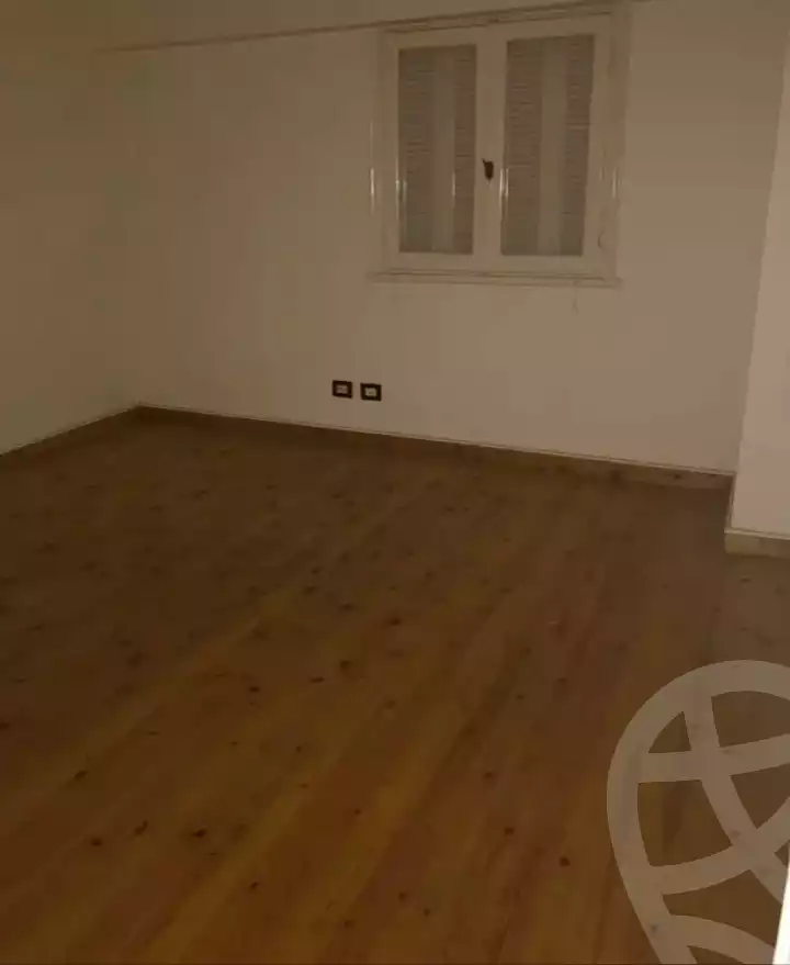https://aqarmap.com.eg/en/listing/6098065-for-rent-alexandria-glim