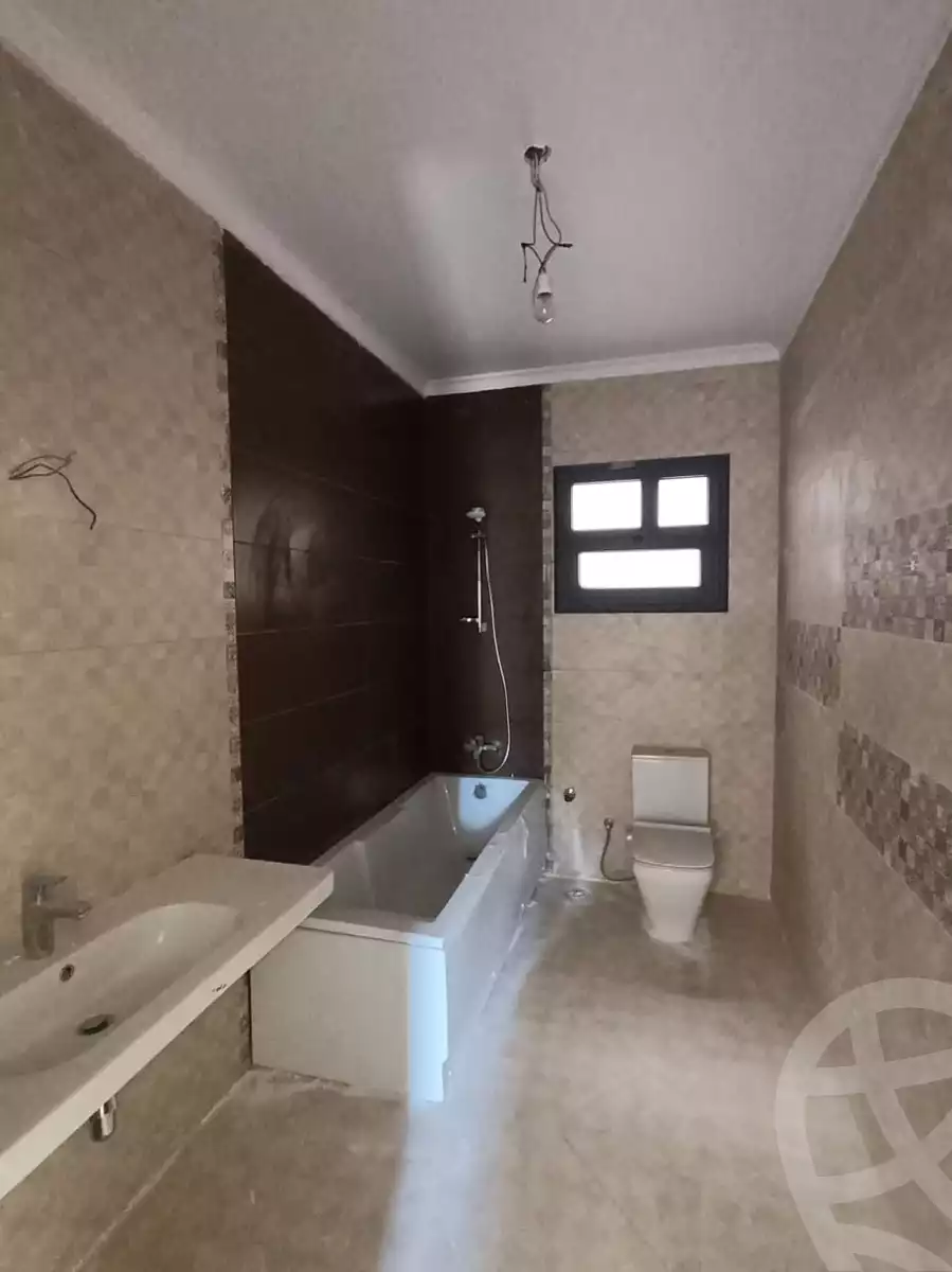 https://aqarmap.com.eg/en/listing/6098782-for-sale-cairo-new-cairo-compounds-el-deyar-mokhabarat