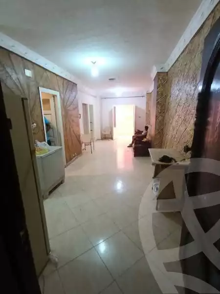https://aqarmap.com.eg/en/listing/6099221-for-sale-alexandria-l-jmy-el-hanouvel-el-warsha-st