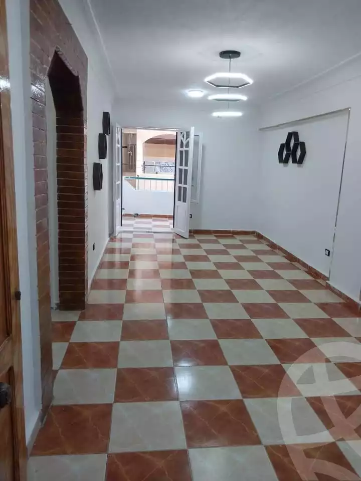 https://aqarmap.com.eg/ar/listing/6099537-for-sale-alexandria-l-jmy-shataa-el-nakheel-armed-forces-buildings