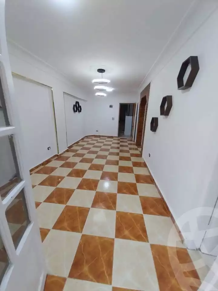 https://aqarmap.com.eg/ar/listing/6099537-for-sale-alexandria-l-jmy-shataa-el-nakheel-armed-forces-buildings