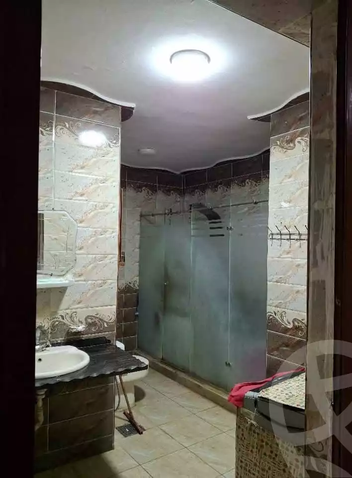 https://aqarmap.com.eg/ar/listing/6099633-for-sale-alexandria-l-jmy-lbytsh-qased-kareem-st