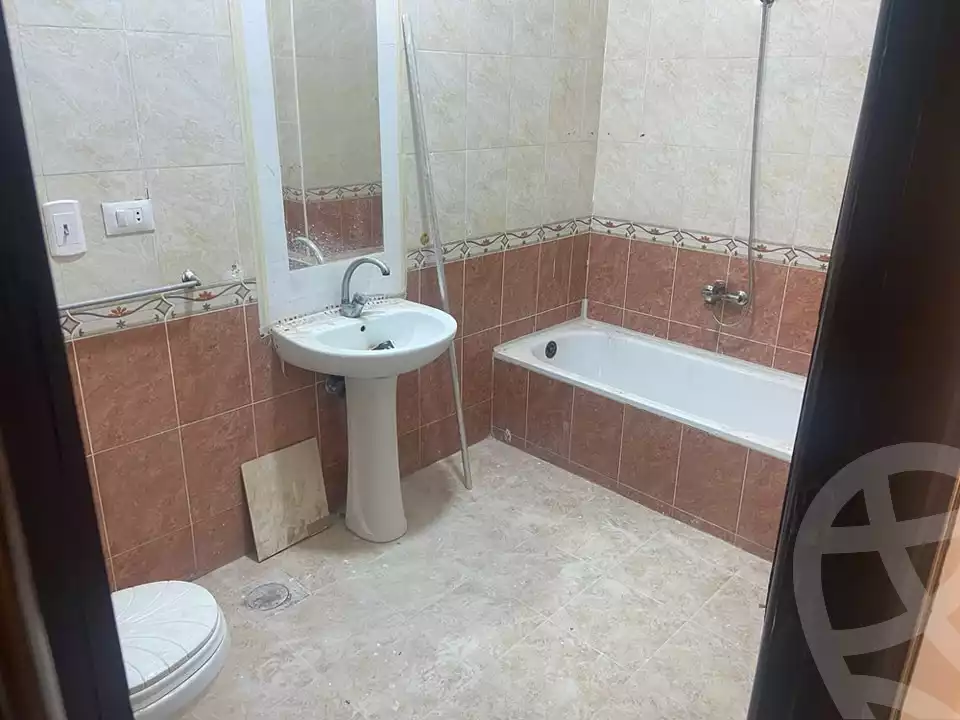 https://aqarmap.com.eg/ar/listing/6099838-for-rent-cairo-mokattam-lhdb-l-ly-manteqt-ganob-s