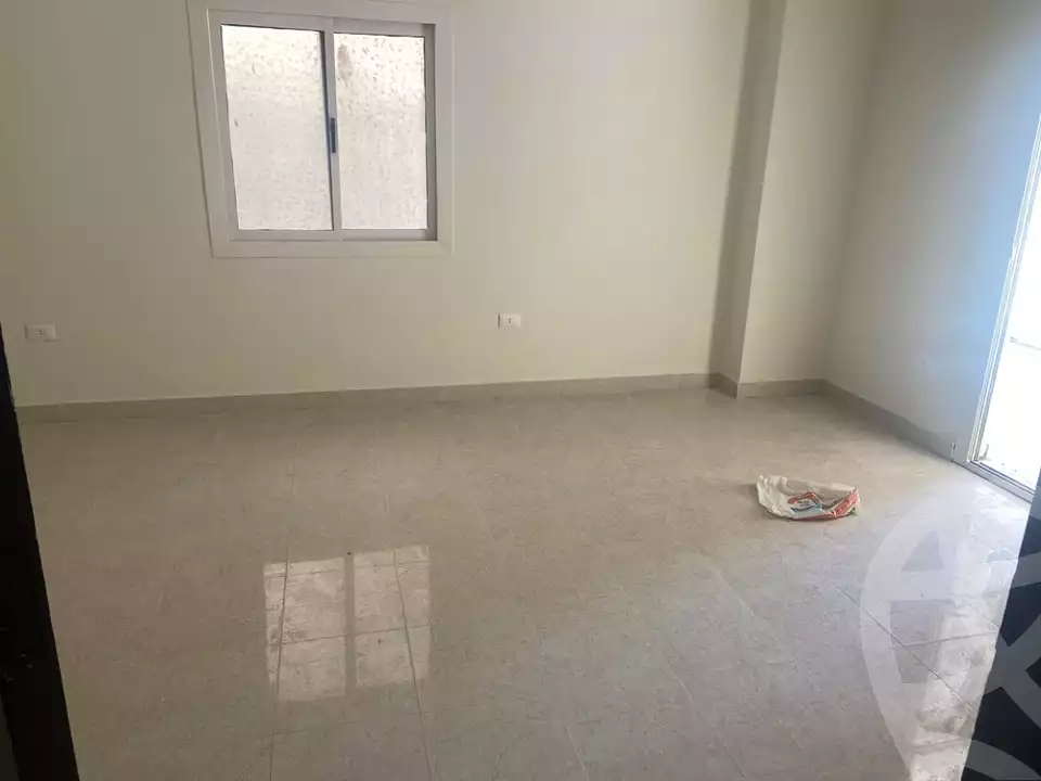 https://aqarmap.com.eg/ar/listing/6100075-for-rent-cairo-mokattam-lhdb-l-ly-manteqt-ganob-s