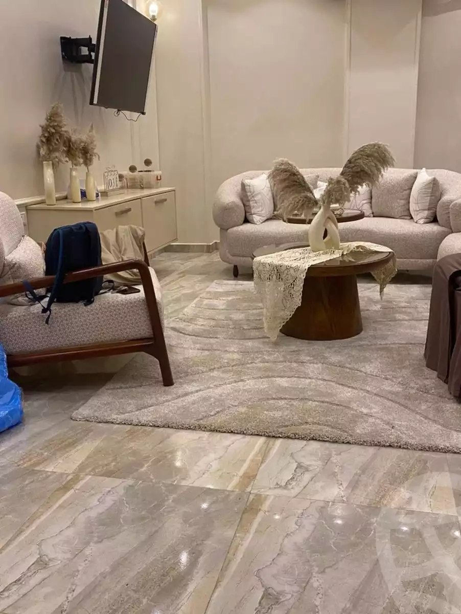 https://aqarmap.com.eg/en/listing/6101841-for-sale-cairo-helwan-hadayek-helwan-el-bostan-st