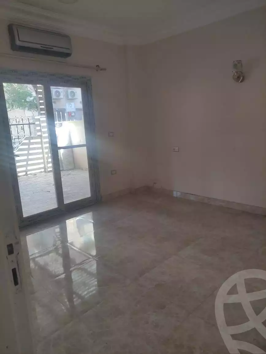 https://aqarmap.com.eg/ar/listing/6102065-for-rent-cairo-mokattam-lhdb-l-ly-shareaa-9