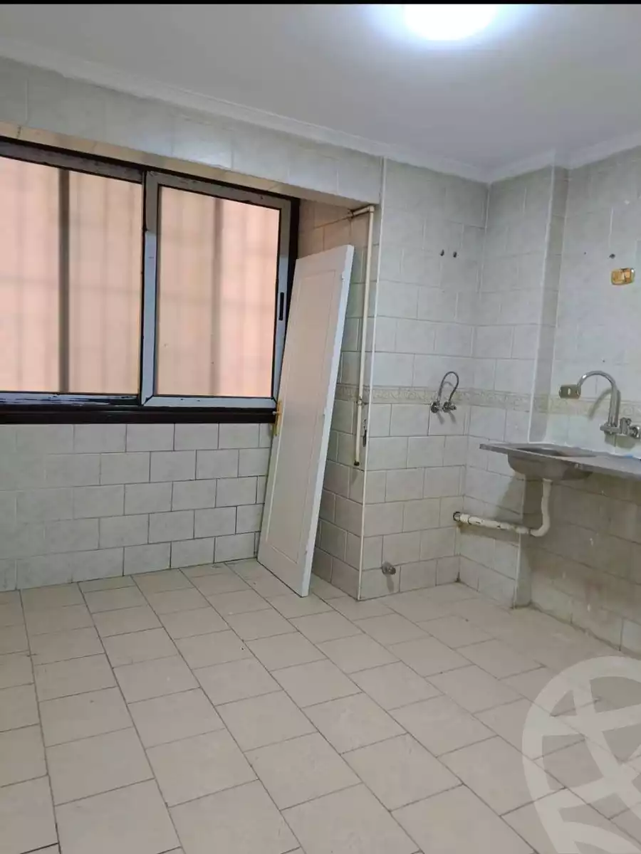 https://aqarmap.com.eg/ar/listing/6102533-for-rent-cairo-mokattam-lhdb-l-ly-s-zone