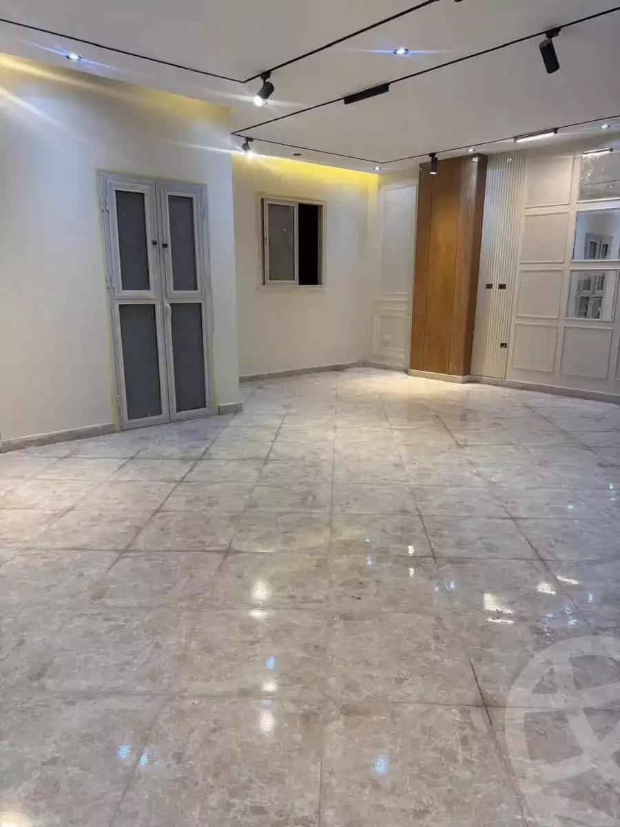 https://aqarmap.com.eg/en/listing/6102586-for-sale-cairo-mokattam-el-hadabah-el-wosta-7th-zone