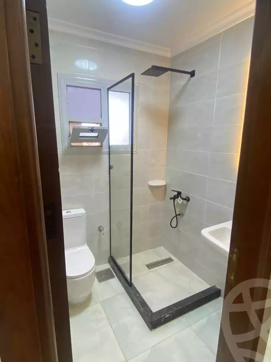 https://aqarmap.com.eg/en/listing/6102688-for-sale-alexandria-l-jmy-lbytsh-bianchiii-el-arbaeen-st