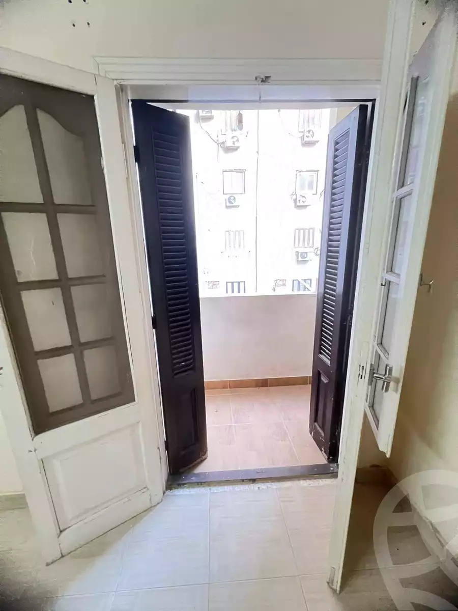 https://aqarmap.com.eg/ar/listing/6103841-for-sale-cairo-helwan-helwan-el-sharkeya-saleh-sobhy-st