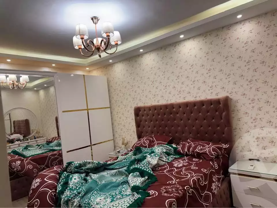 https://aqarmap.com.eg/ar/listing/6104276-for-sale-cairo-mokattam-el-hadabah-el-wosta-compounds-ebad-el-rahman-city