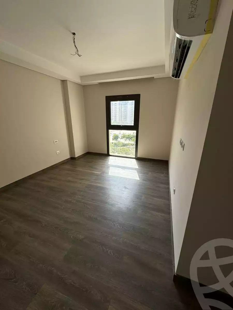https://aqarmap.com.eg/en/listing/6104334-for-sale-cairo-el-sheikh-zayed-city-compounds-zyd-wr-llttwyr-z-tower