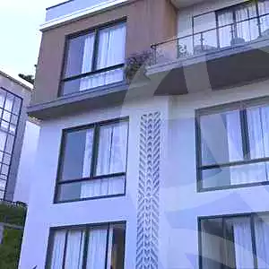 https://aqarmap.com.eg/ar/listing/6104493-for-sale-cairo-el-sheikh-zayed-city-lshykh-zyd-ljdyd-miura-compound-al-oula