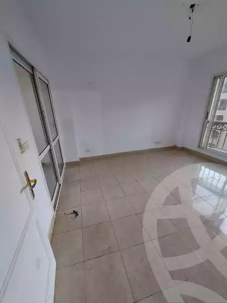 https://aqarmap.com.eg/en/listing/6104513-for-rent-cairo-new-cairo-madinaty-first-zone-buildings-11th-st.