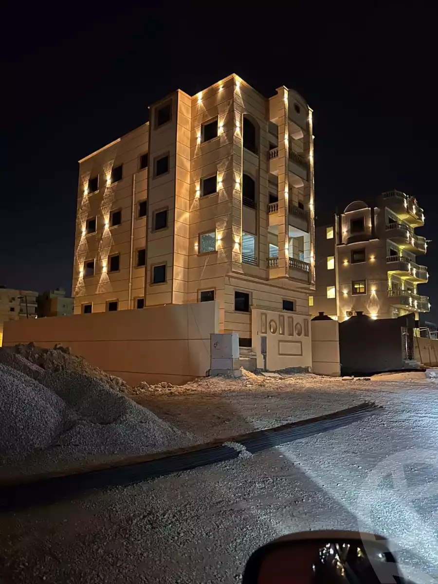 https://aqarmap.com.eg/en/listing/6105107-for-sale-cairo-6th-of-october-el-wahatt-road