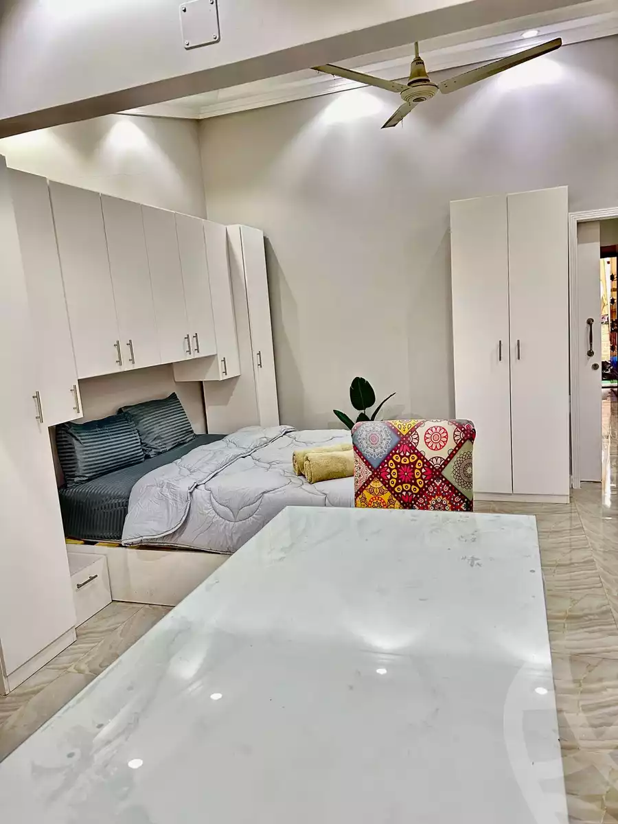 https://aqarmap.com.eg/ar/listing/6105486-for-rent-cairo-new-cairo-compounds-el-ashrafia