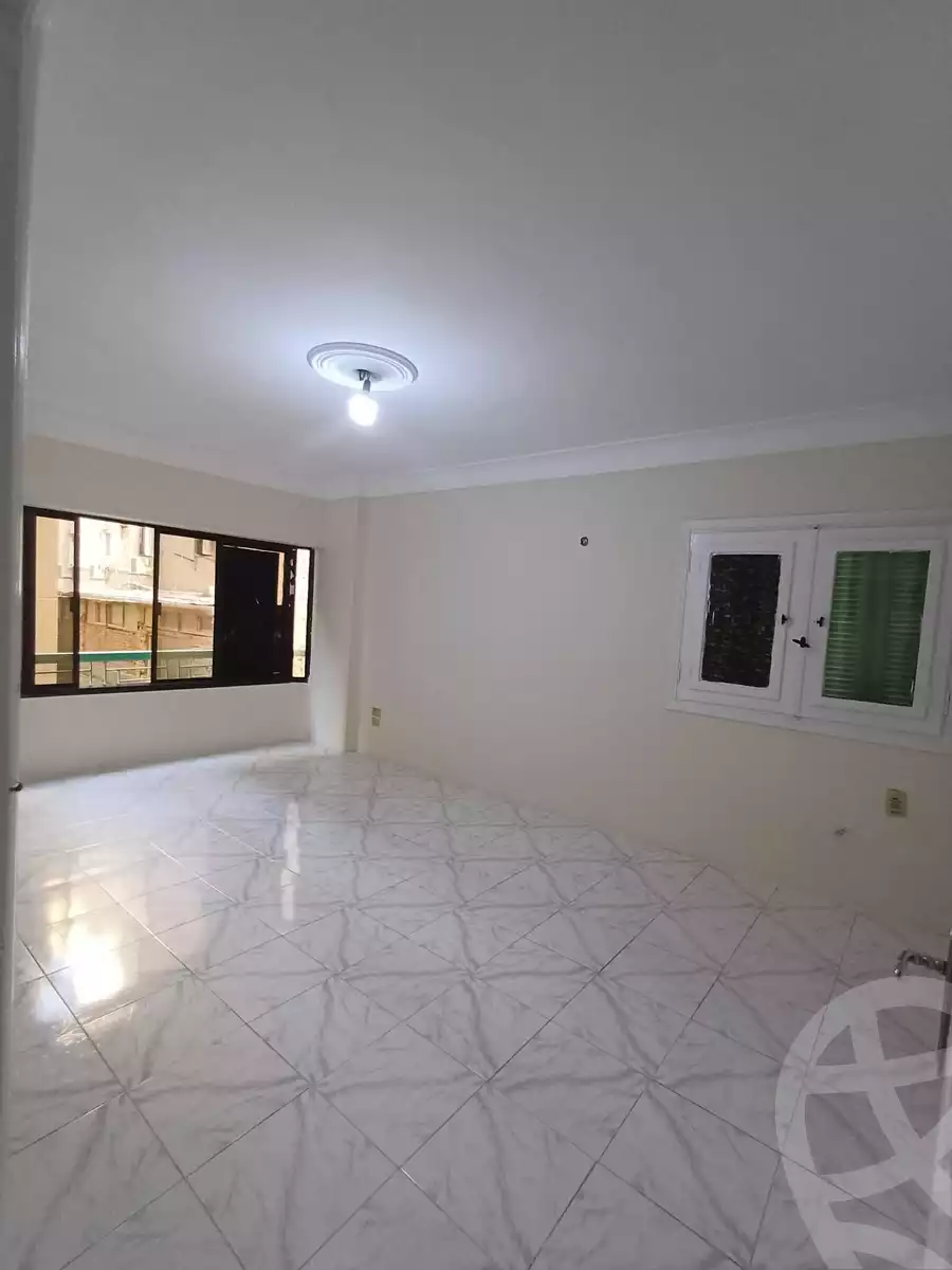 https://aqarmap.com.eg/ar/listing/6105636-for-rent-cairo-mokattam-lhdb-l-ly