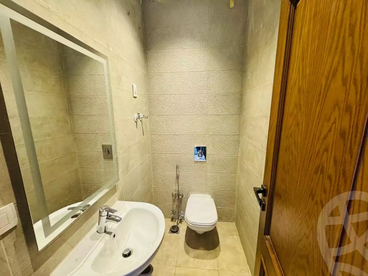 https://aqarmap.com.eg/en/listing/6106936-for-sale-cairo-new-cairo-madinaty-lmntq-lkhms-fylt-group-20