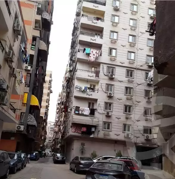 https://aqarmap.com.eg/en/listing/6107634-for-sale-cairo-el-zaytun-lzytwn-lshrqy