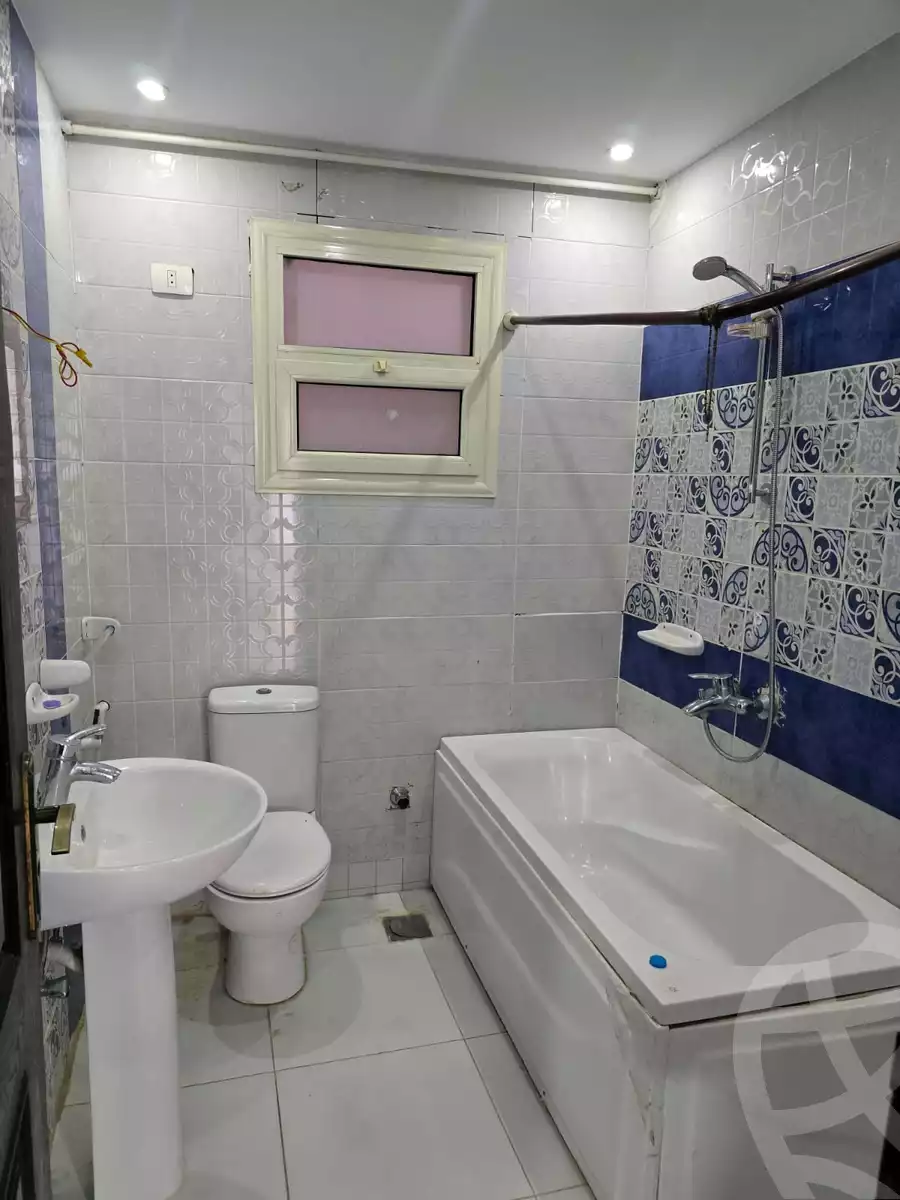 https://aqarmap.com.eg/en/listing/6107863-for-sale-cairo-el-sheikh-zayed-city-compounds-dr-msr