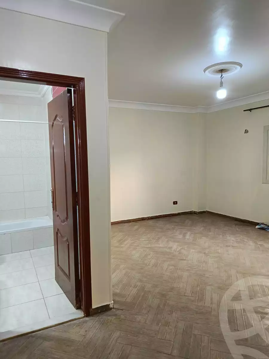 https://aqarmap.com.eg/ar/listing/6108062-for-rent-cairo-mokattam-lhdb-l-ly-manteqt-ganob-s