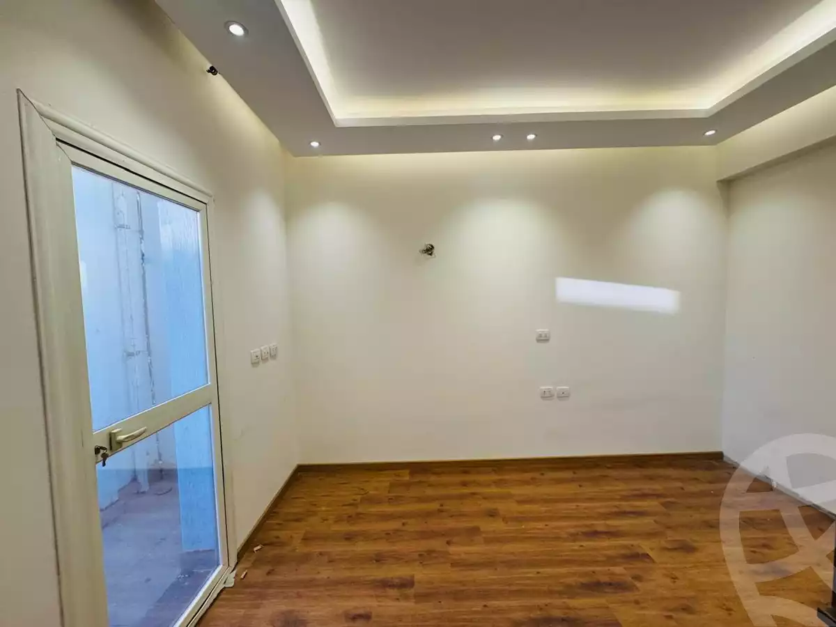 https://aqarmap.com.eg/en/listing/6108413-for-sale-cairo-new-cairo-madinaty-lmntq-lkhms-fylt-group-20