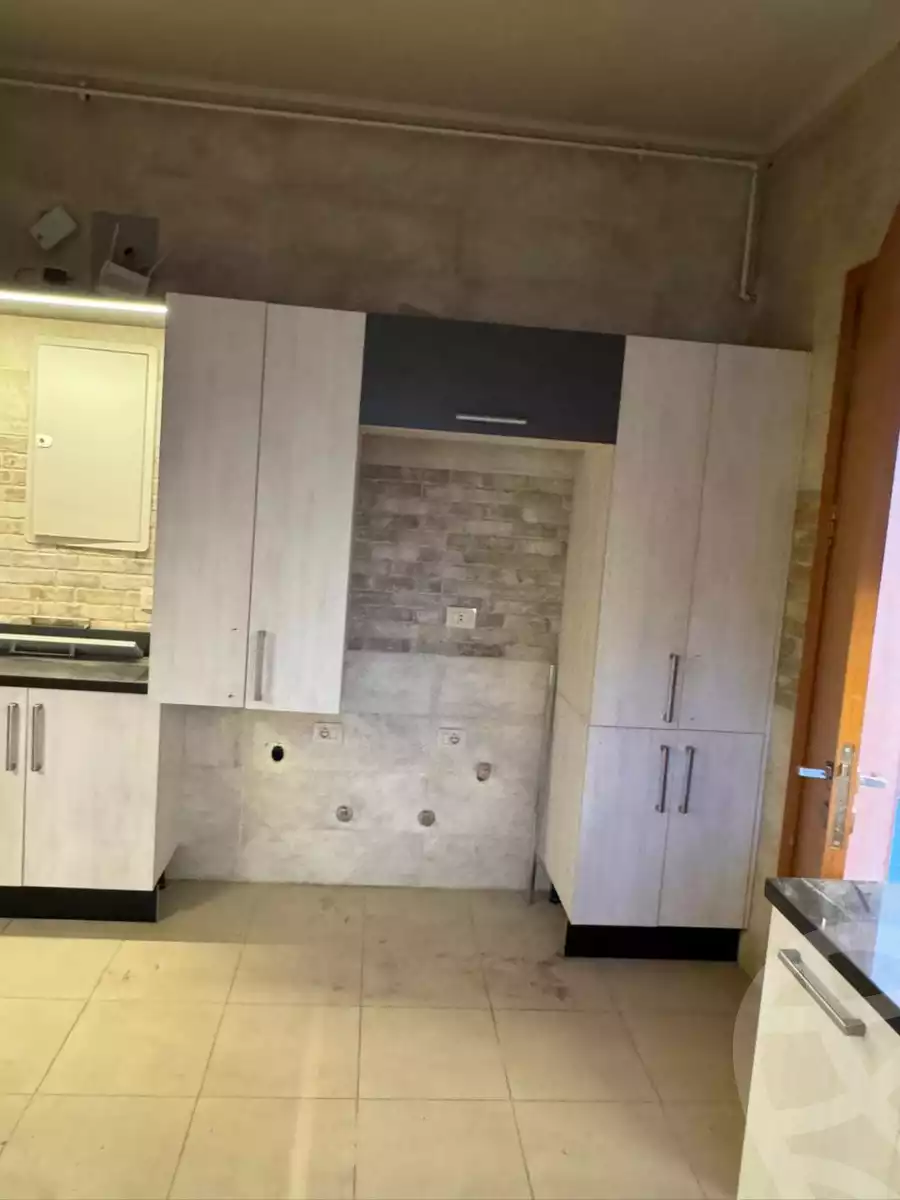 https://aqarmap.com.eg/en/listing/6108438-for-sale-cairo-el-sheikh-zayed-city-compounds-atrio