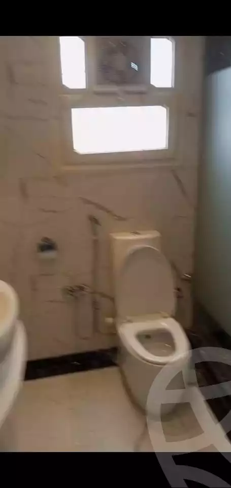 https://aqarmap.com.eg/en/listing/6109368-for-rent-sharqia-zagazig-zagazig-city-tolba-awaida-st