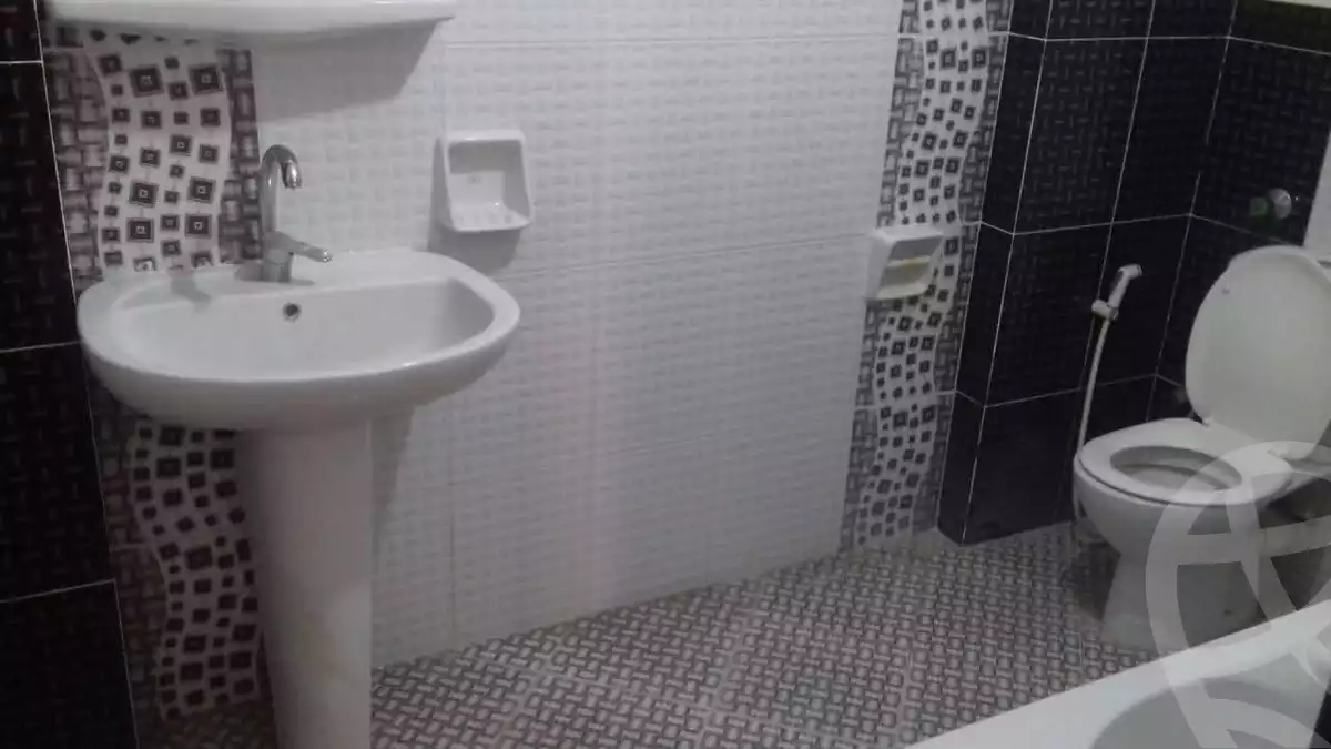 https://aqarmap.com.eg/en/listing/6109756-for-sale-alexandria-l-jmy-el-hanouvel-trablose-st