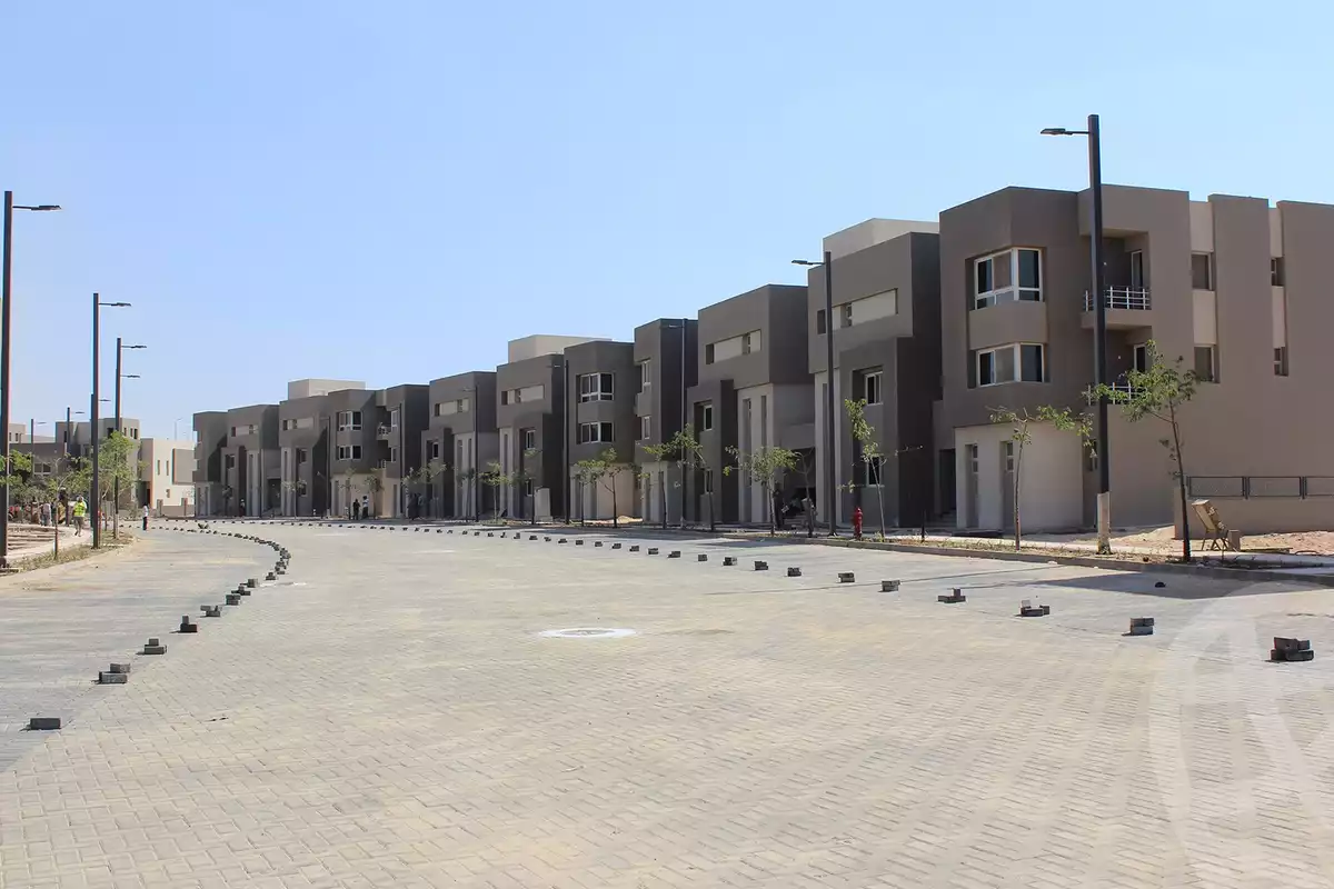 https://aqarmap.com.eg/en/listing/6110500-for-sale-cairo-el-sheikh-zayed-city-compounds-etapa