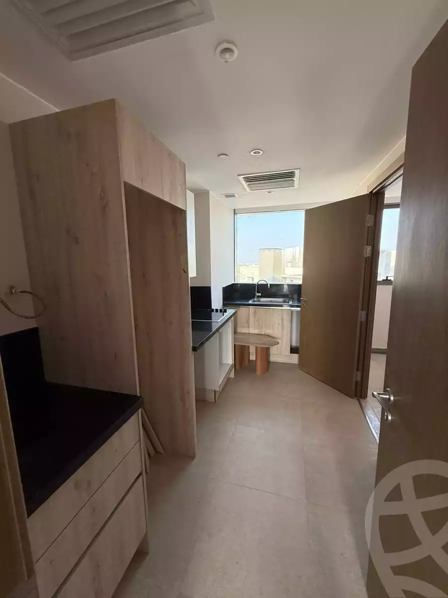 https://aqarmap.com.eg/en/listing/6110926-for-sale-cairo-el-sheikh-zayed-city-compounds-zyd-wr-llttwyr-park-towers-zed-el-sheikh-zayed-compound