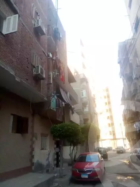 https://aqarmap.com.eg/en/listing/6110955-for-sale-ismailia-ismailia-city-damanhour-st