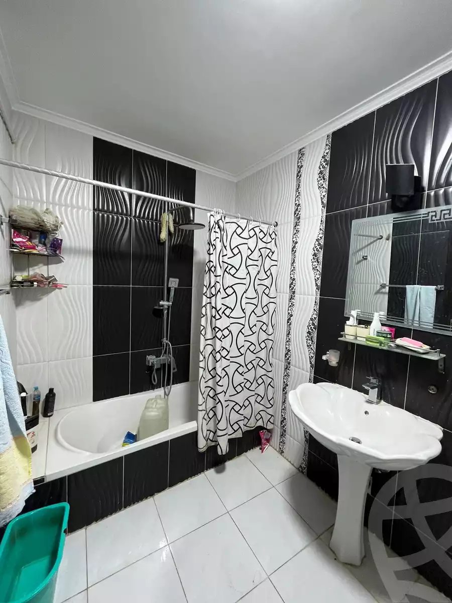 https://aqarmap.com.eg/en/listing/6111229-for-sale-cairo-hadayek-el-ahram-mntq-d