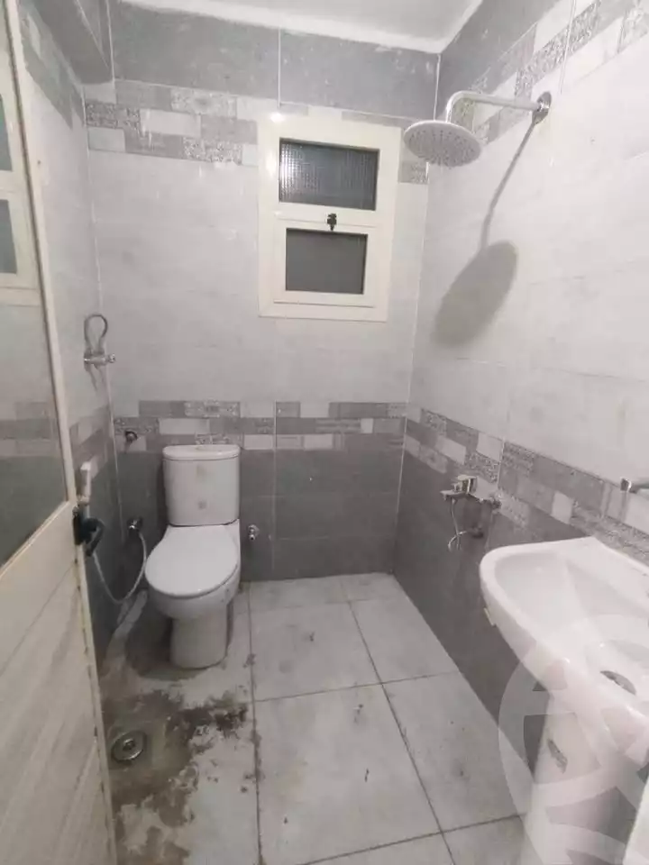 https://aqarmap.com.eg/en/listing/6111475-for-sale-qalyubia-shubra-el-khaima-om-bayoumi