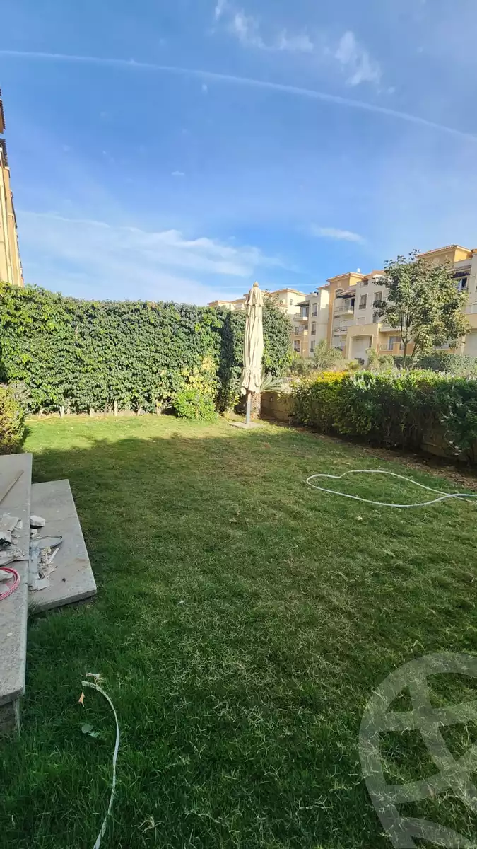 https://aqarmap.com.eg/en/listing/6111832-for-sale-cairo-new-cairo-compounds-stwn-ryzydns-by-ar-y-llttwyr