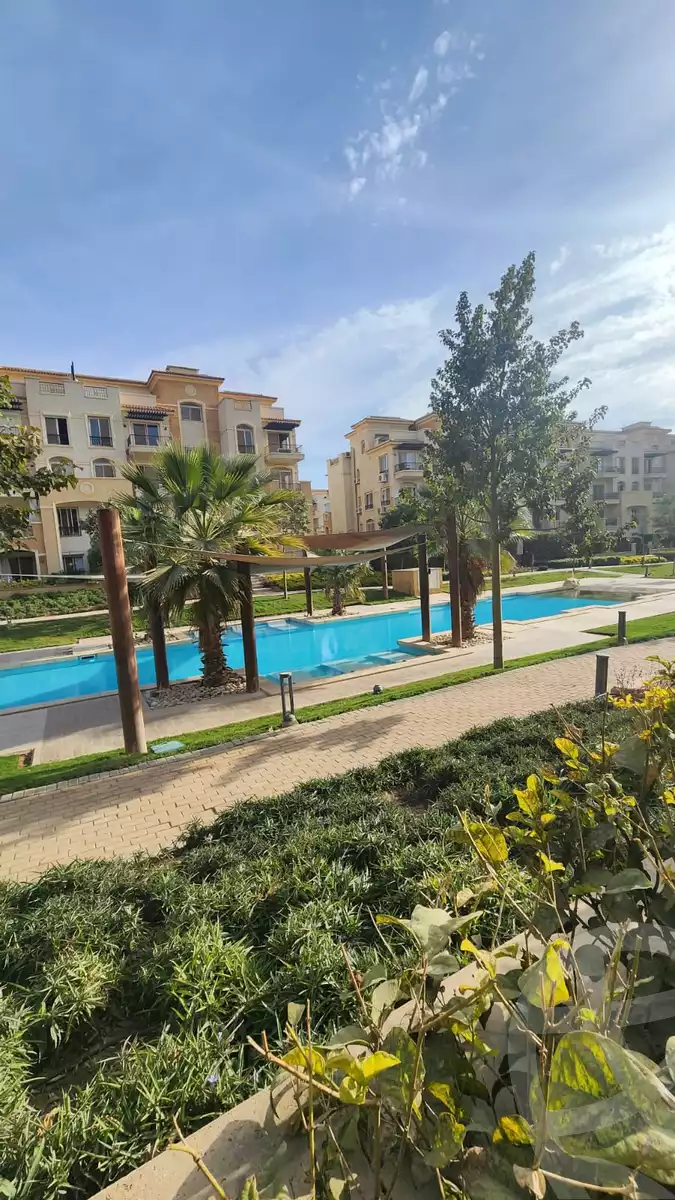 https://aqarmap.com.eg/en/listing/6111832-for-sale-cairo-new-cairo-compounds-stwn-ryzydns-by-ar-y-llttwyr