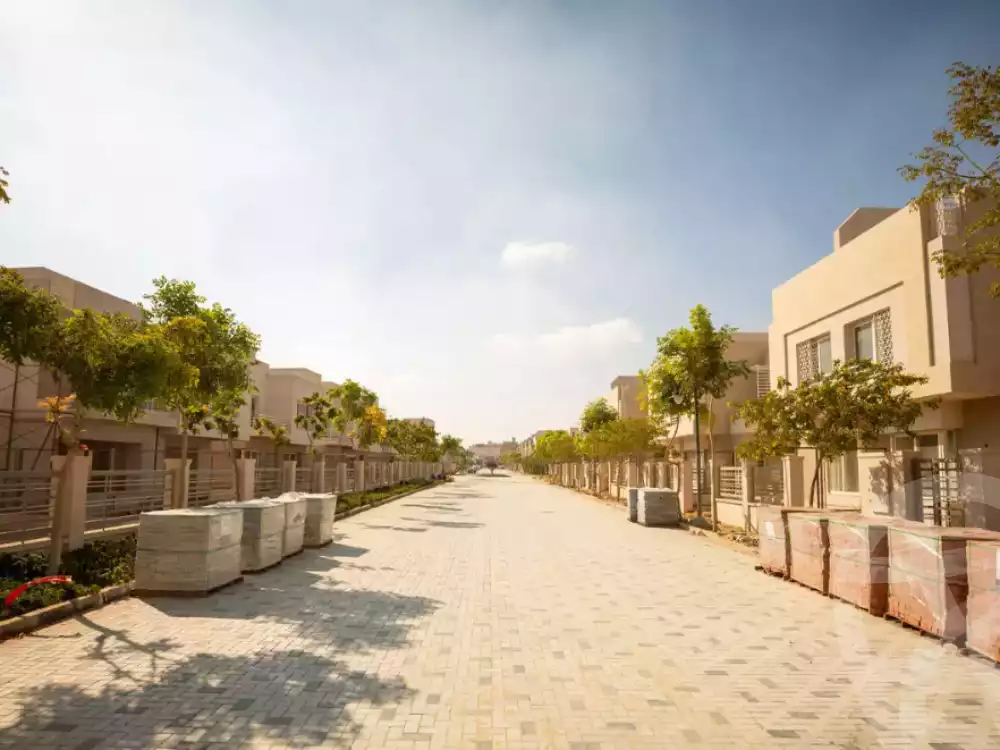 https://aqarmap.com.eg/en/listing/6111641-for-sale-cairo-el-sheikh-zayed-city-compounds-atrio