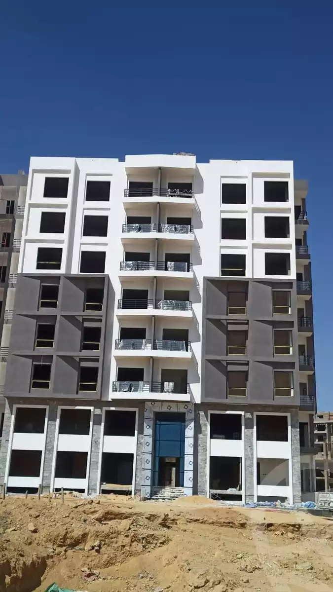 https://aqarmap.com.eg/en/listing/6112189-for-sale-cairo-new-administrative-capital-r7-green-avenue
