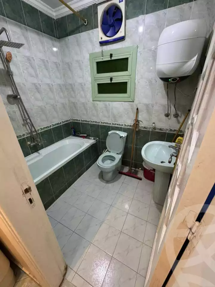 https://aqarmap.com.eg/en/listing/6112407-for-sale-cairo-faisal-el-maryotyah-dr-lashin-st