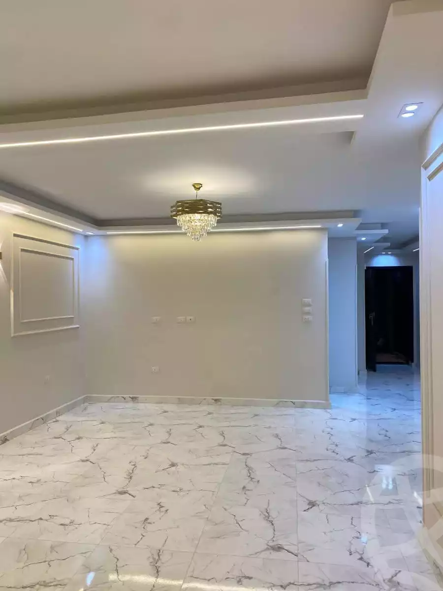 https://aqarmap.com.eg/ar/listing/6112794-for-sale-cairo-helwan-helwan-el-sharkeya-mostafa-safwat-st