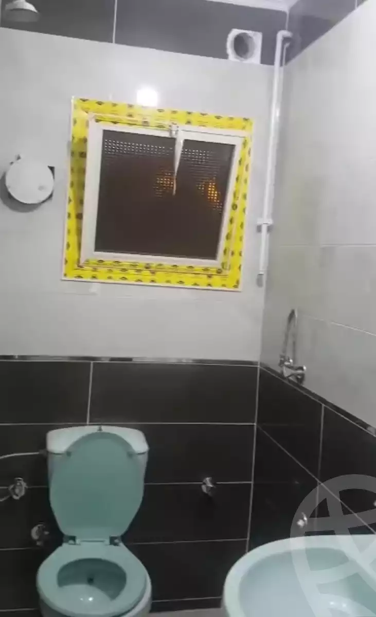 https://aqarmap.com.eg/ar/listing/6113327-for-sale-cairo-helwan-helwan-el-sharkeya-sameh-st